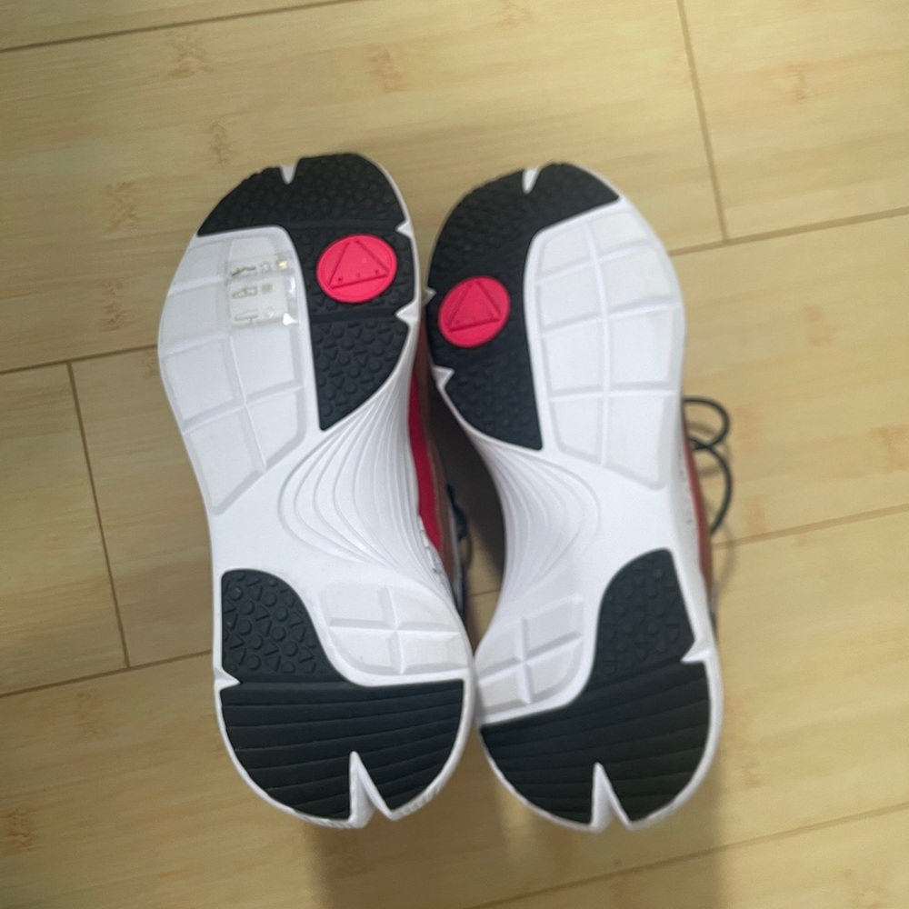 Alexander McQueen McQ Multicolor Leather Sneakers - Picture 8 of 8